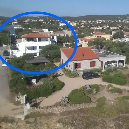 House Ilaria Topazio Апартаменти *